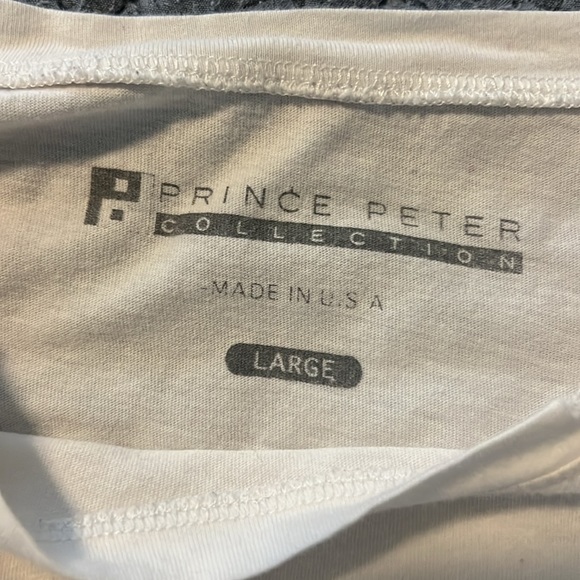 Prince Peter Collection Smiley Face Cropped TShirt Size Large - Picture 3 of 4